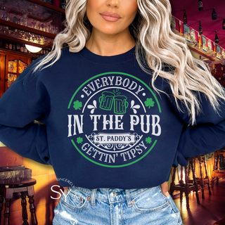 Everybody In The Pub Gettin' Tipsy Sweatshirts & Hoodies